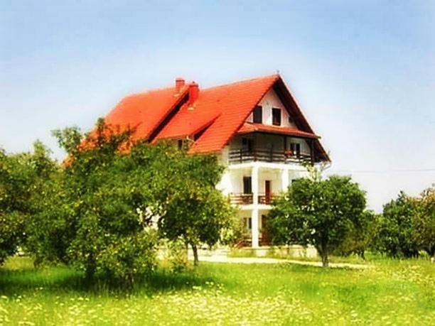 Pensiunea Din Livada Bran  Exteriör bild