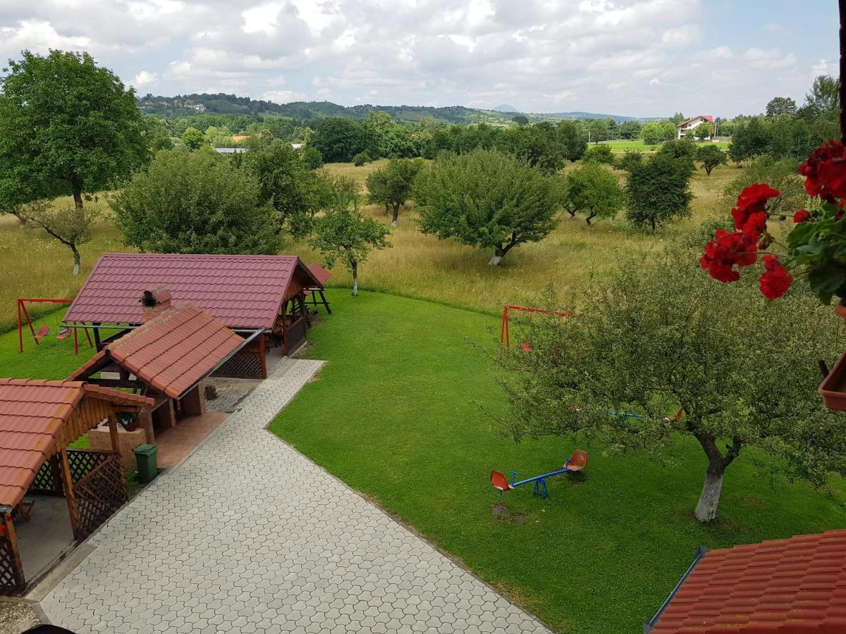 Pensiunea Din Livada Bran  Exteriör bild